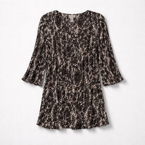 0158 Sophisticated Plus Size Catherine’s Blouse. Size 5X NWOT